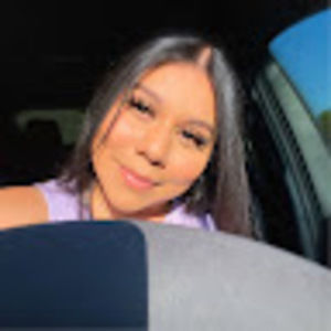 Meet your Posher, Anahi